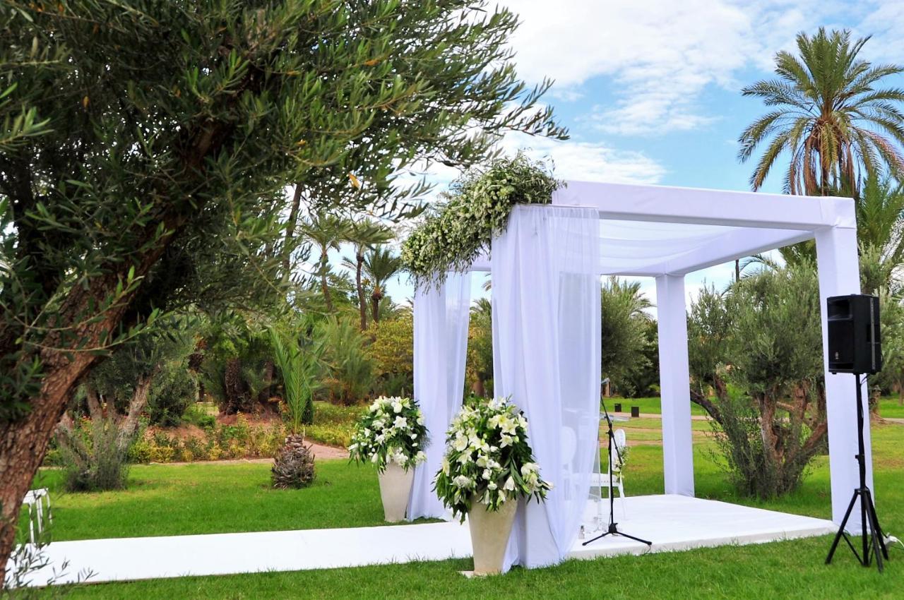 Barcelo Palmeraie Oasis Resort (Adults Only) Marrakesh Esterno foto A wedding canopy in Morocco
