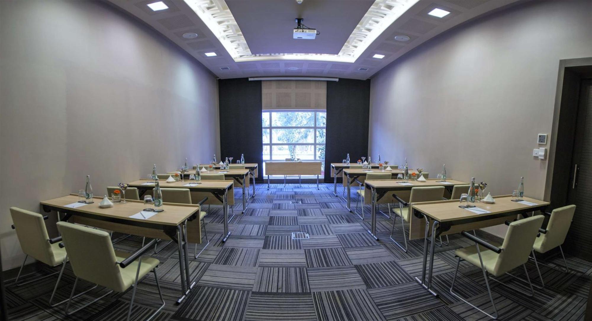 Barcelo Palmeraie Oasis Resort (Adults Only) Marrakesh Esterno foto Meeting room