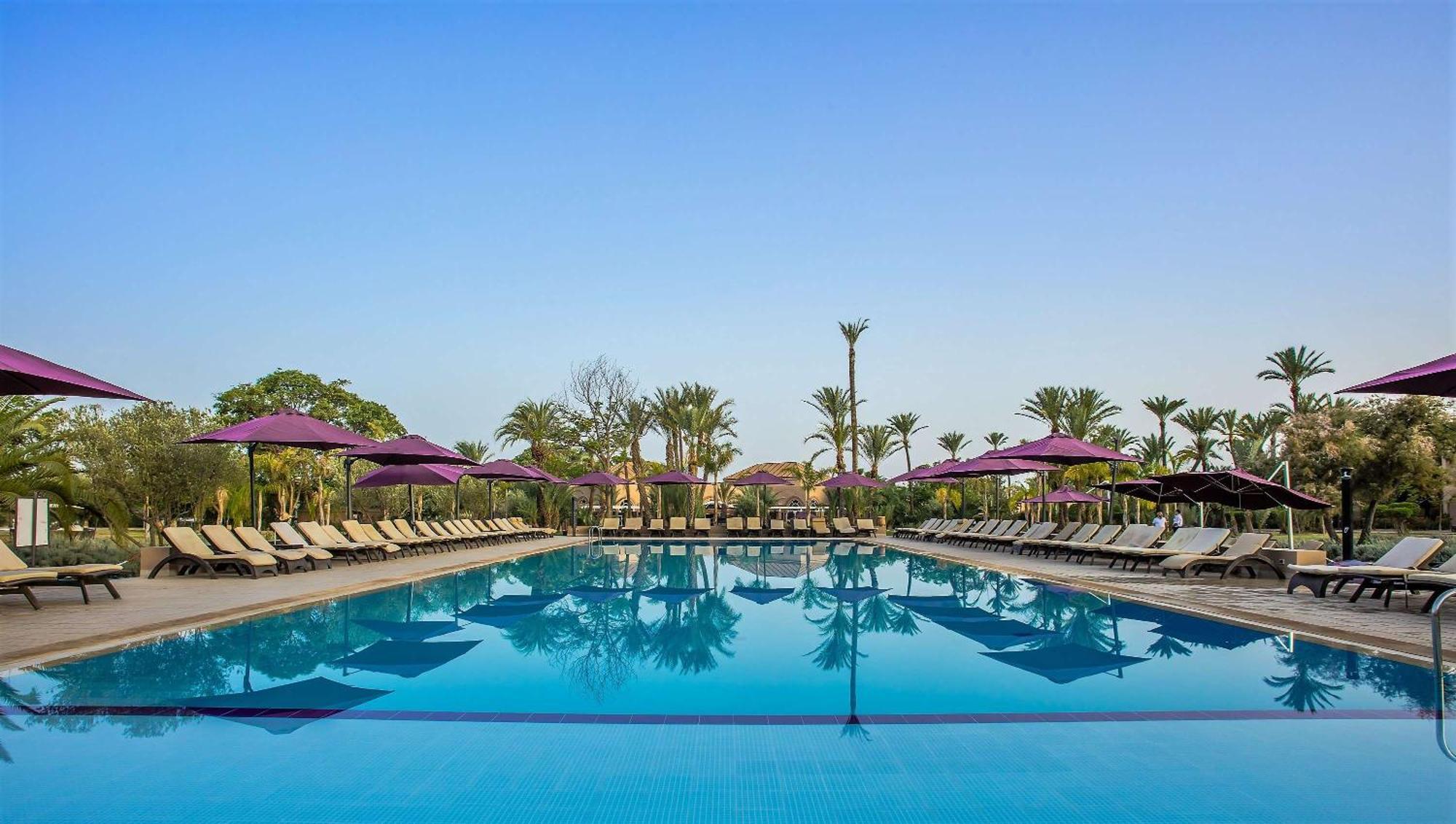 Barcelo Palmeraie Oasis Resort (Adults Only) Marrakesh Esterno foto The pool at the Royal Spa